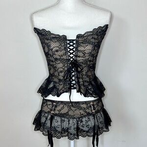 Victoria’s Secret Y2K Lace Corset Set